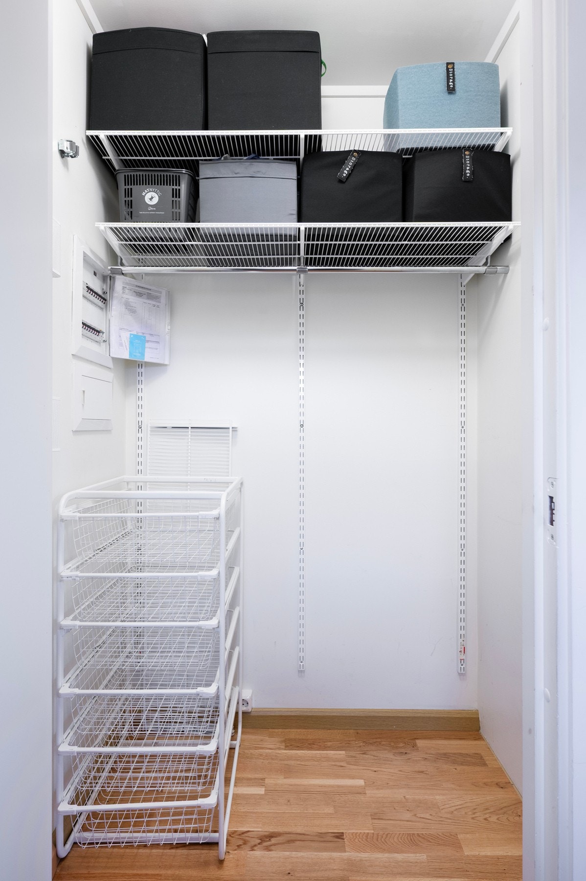 Du har også en praktisk innvendig bod i tilknytning entré som sikrer ekstra oppbevaringsplass. Galleribilde