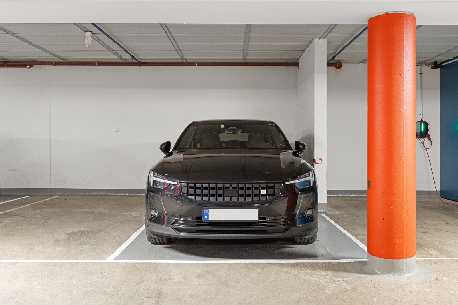 Det medfølger garasjeplass til leiligheten Galleribilde