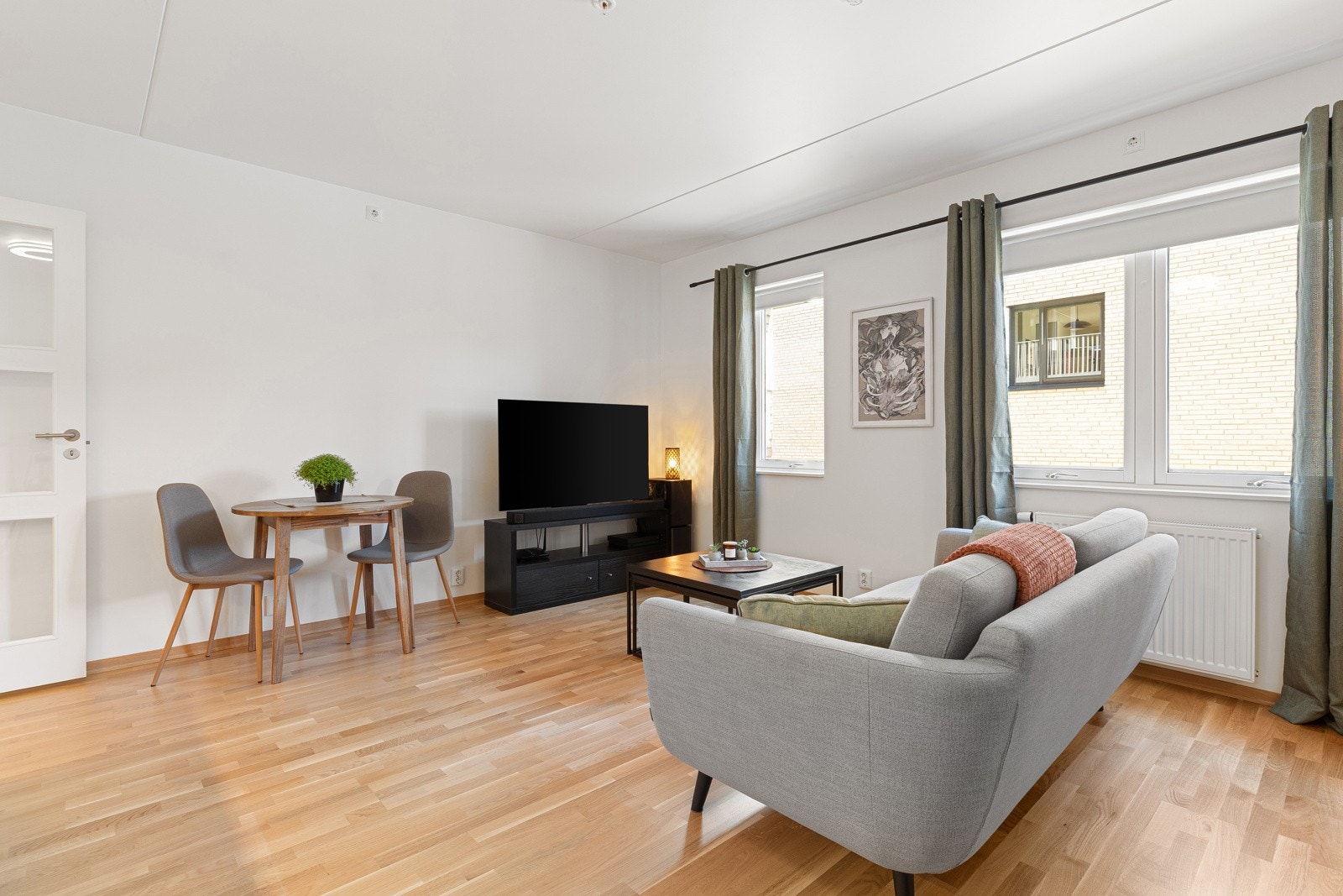 Vindusflater som slipper lyset inn Galleribilde