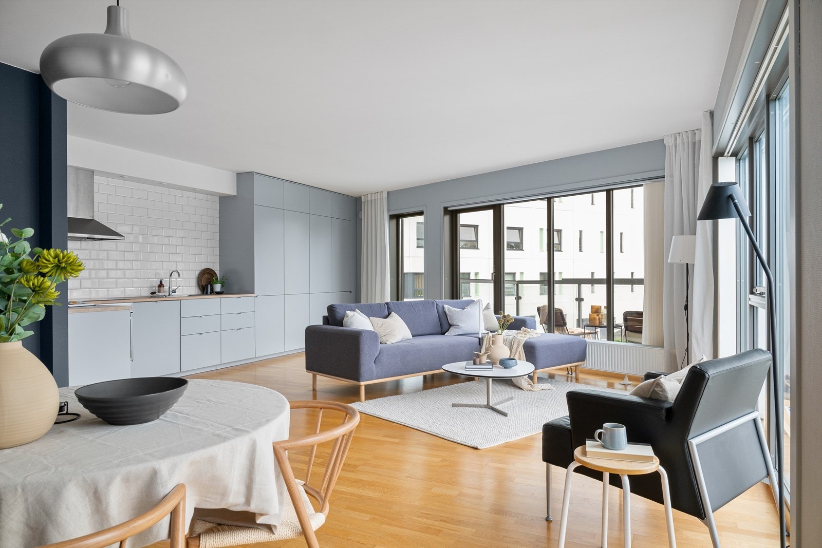 Velkommen til Siriskjeret 2! En flott og moderne selveierleilighet fra 2007. Galleribilde