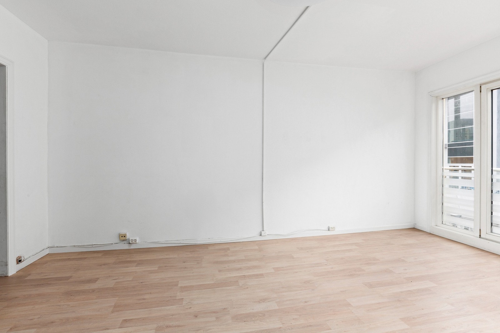 Stue umøblert Galleribilde