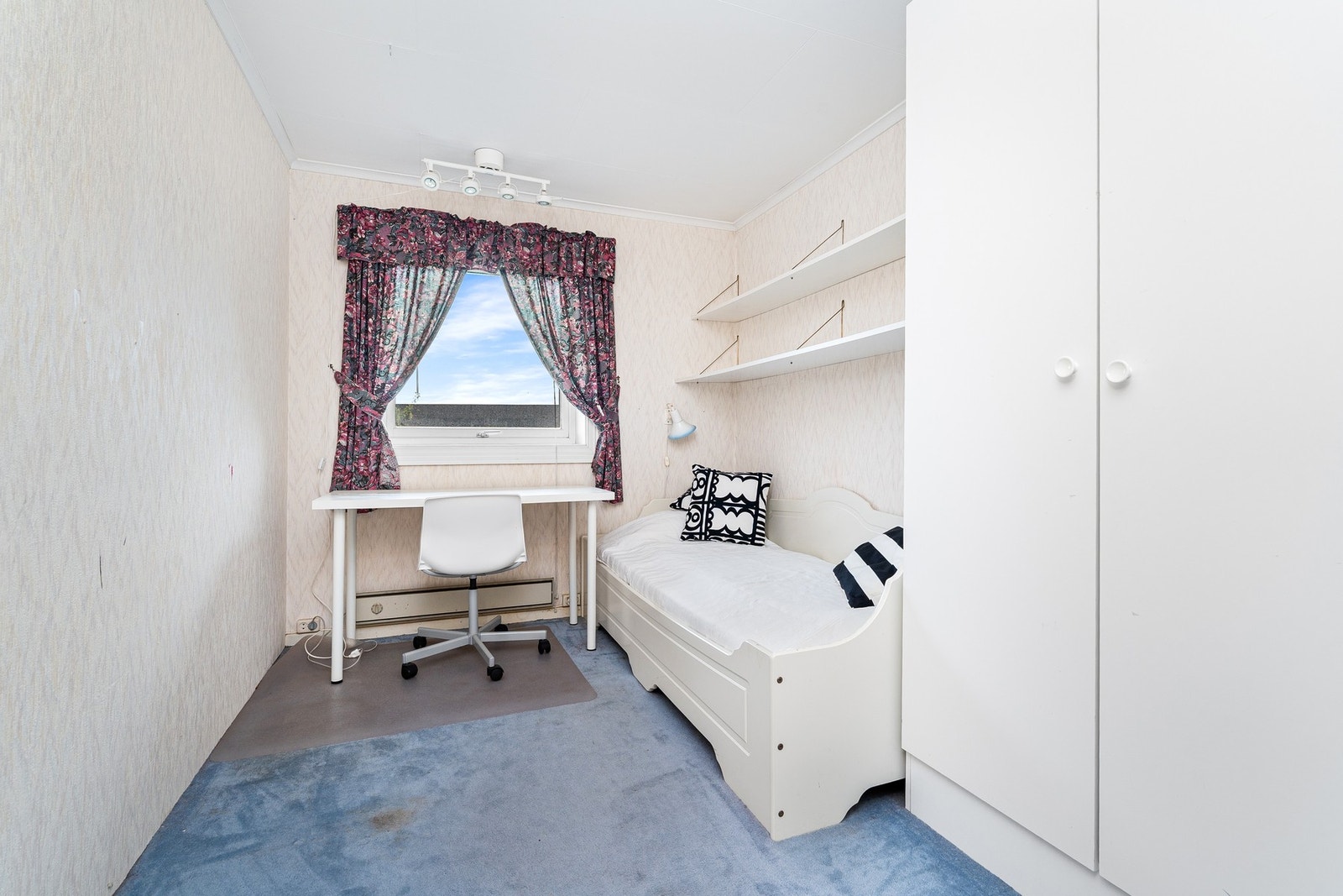 Soverom 1 i u.etg. Galleribilde