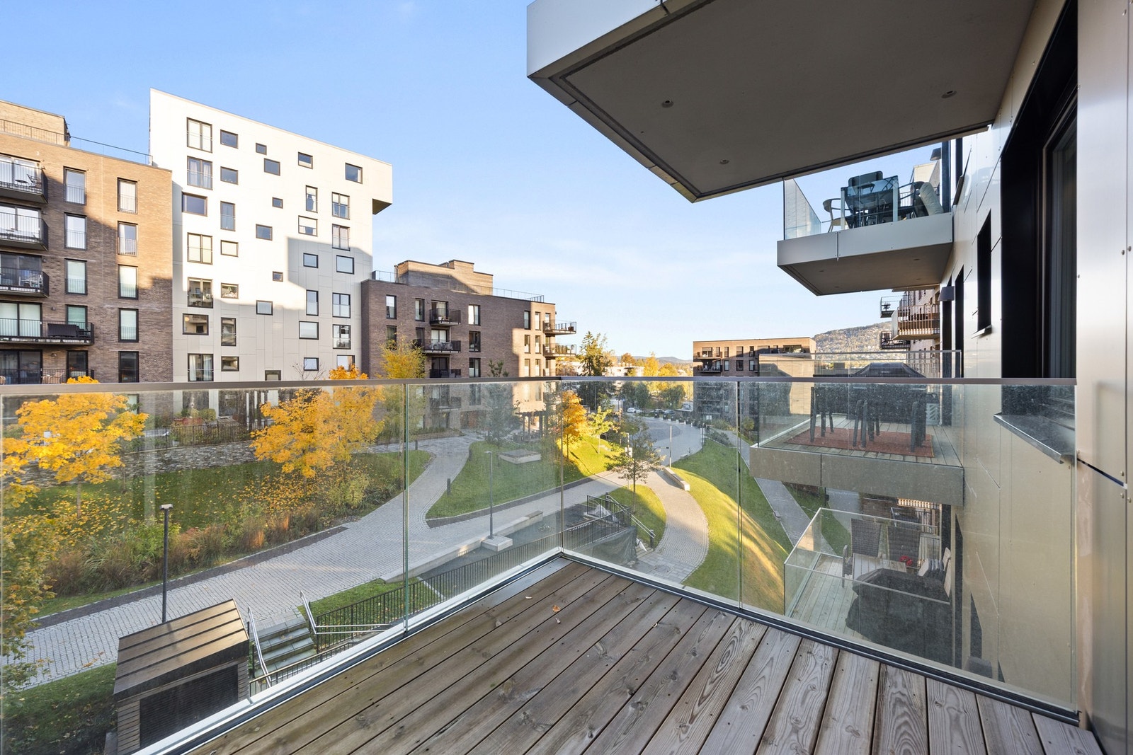 Dette er en flott og moderne 2-roms selveier, beliggende i blokkens 4. etasje. Galleribilde