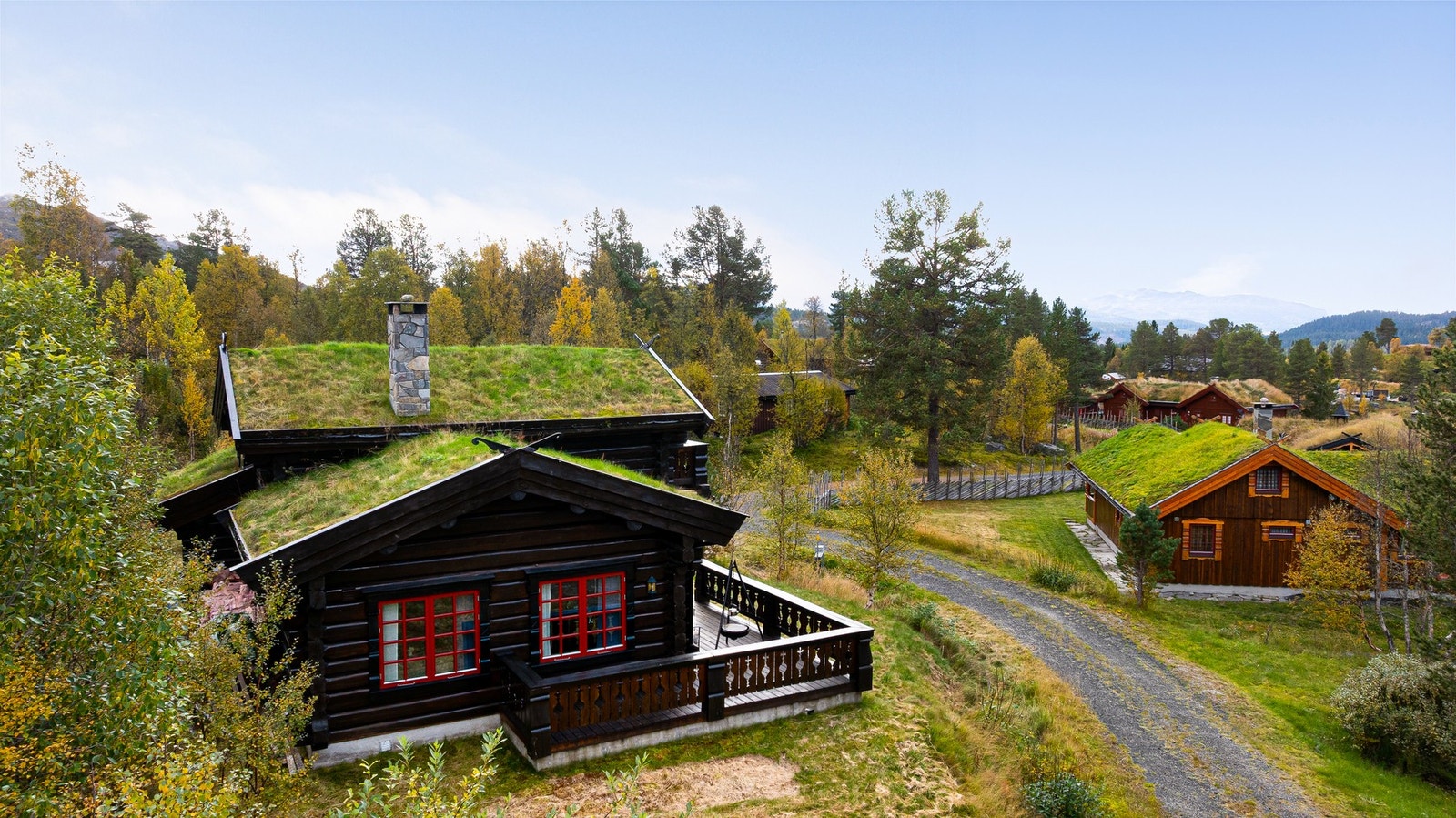 Enkel adkomst med bilveg helt frem Galleribilde