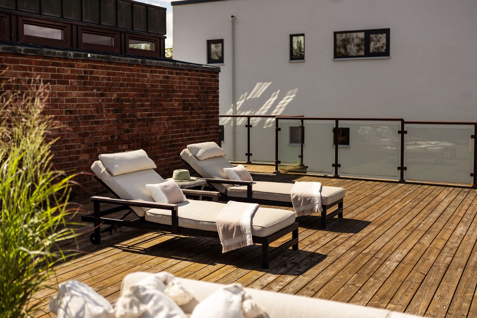 Terrasse med tilgang fra soverom 2 i 2. etasje Galleribilde