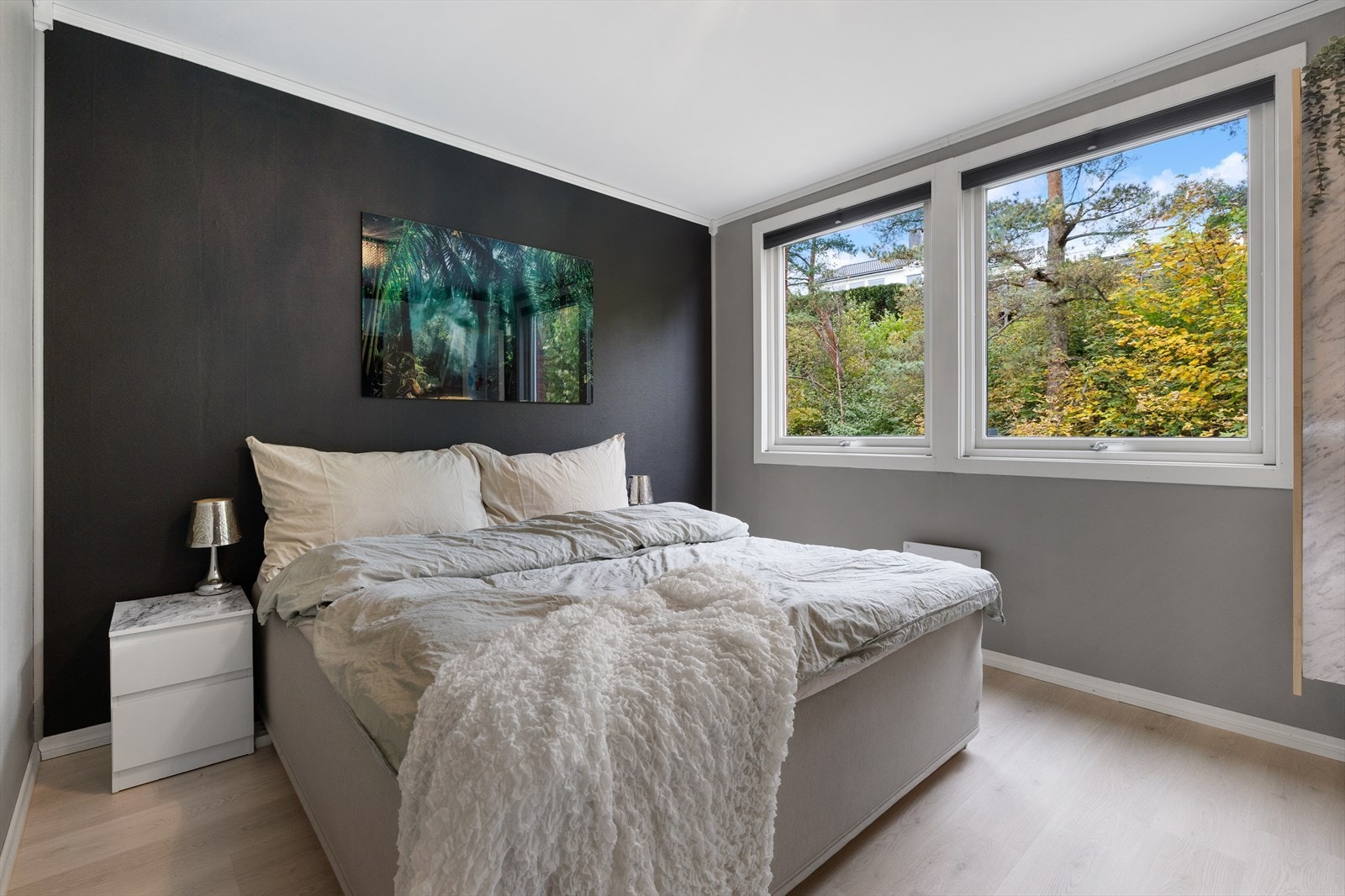 Hovedsoverommet måler 15,2 kvm og gir god plass til dobbeltseng og annet ønskelig møblement. Galleribilde