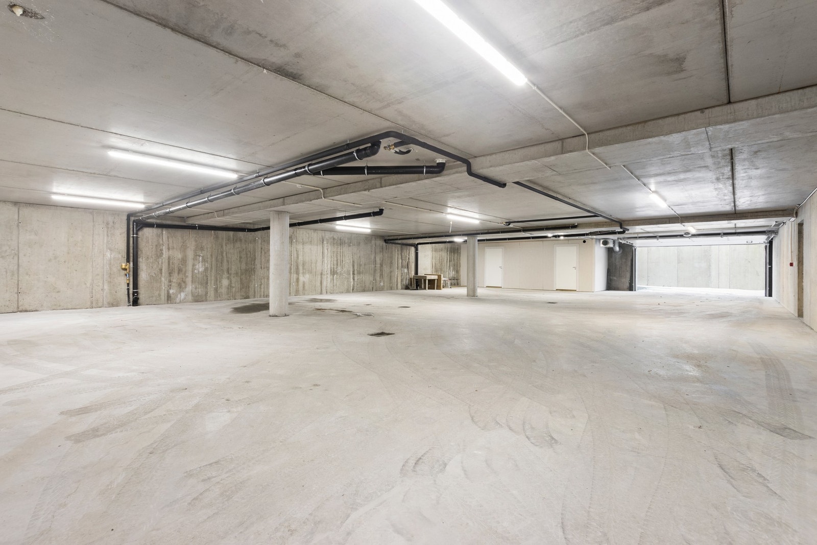 Parkeringskjeller. Galleribilde