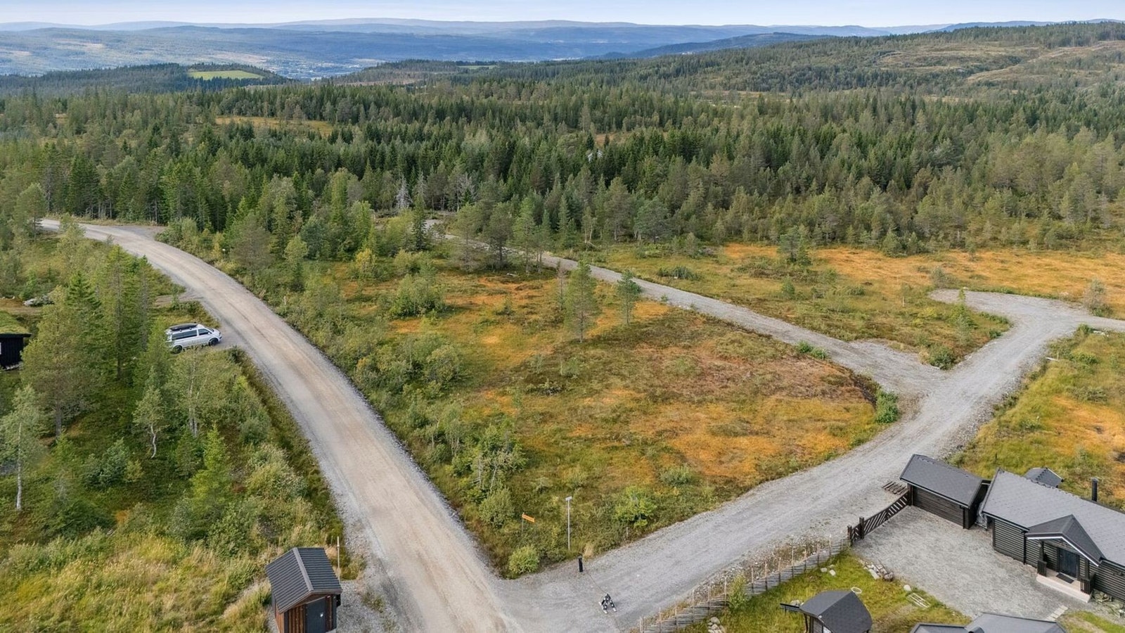 Området er kjent for meget gode skiløyper på vinteren. Det er også flotte turterreng hele året. Galleribilde