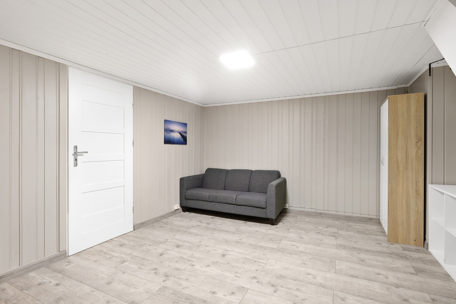 Kjelleren består av 3 boder og vaskerom Galleribilde