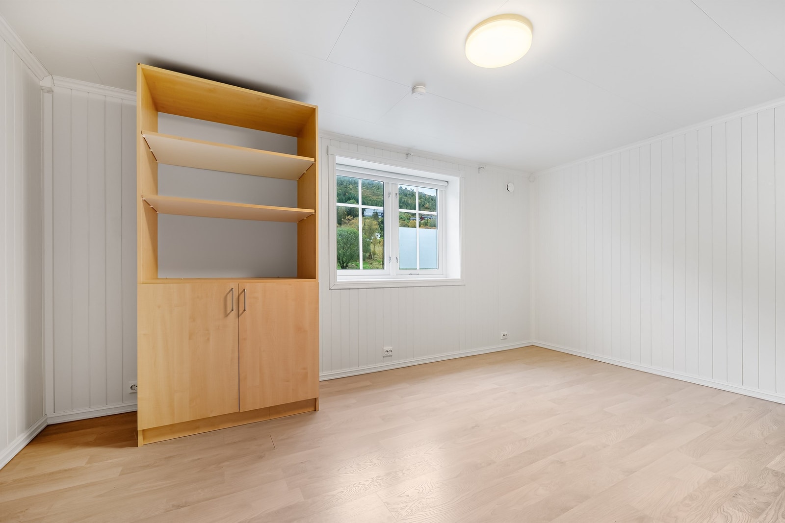 Soverom 2 i underetasje. Galleribilde