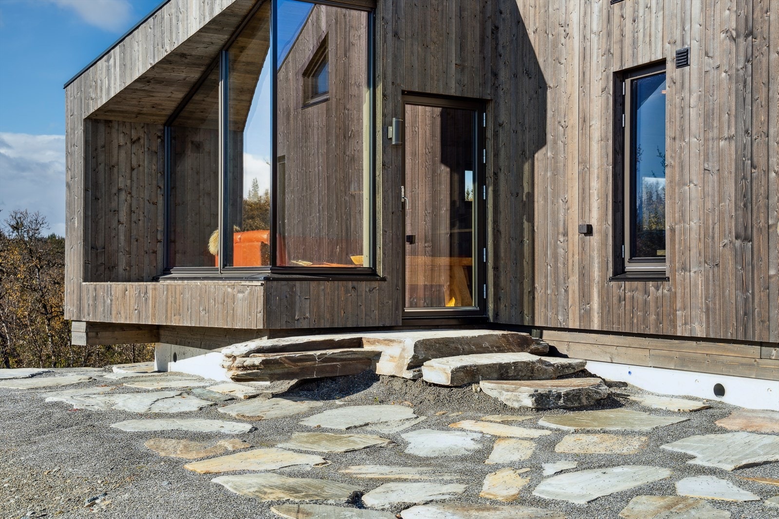 Utgang fra stuen. Galleribilde