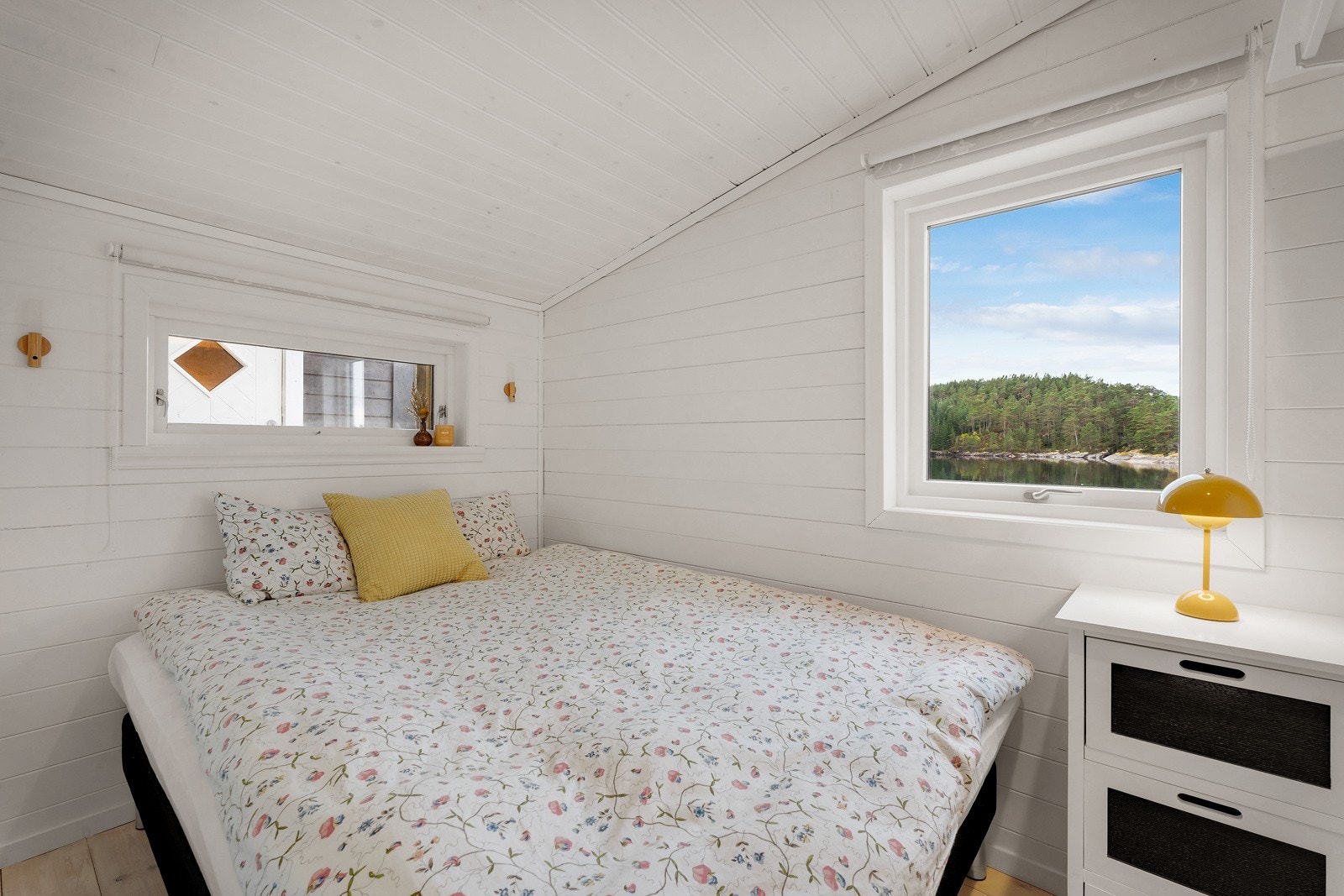 Det er 2 gode soverom i hytten. Galleribilde