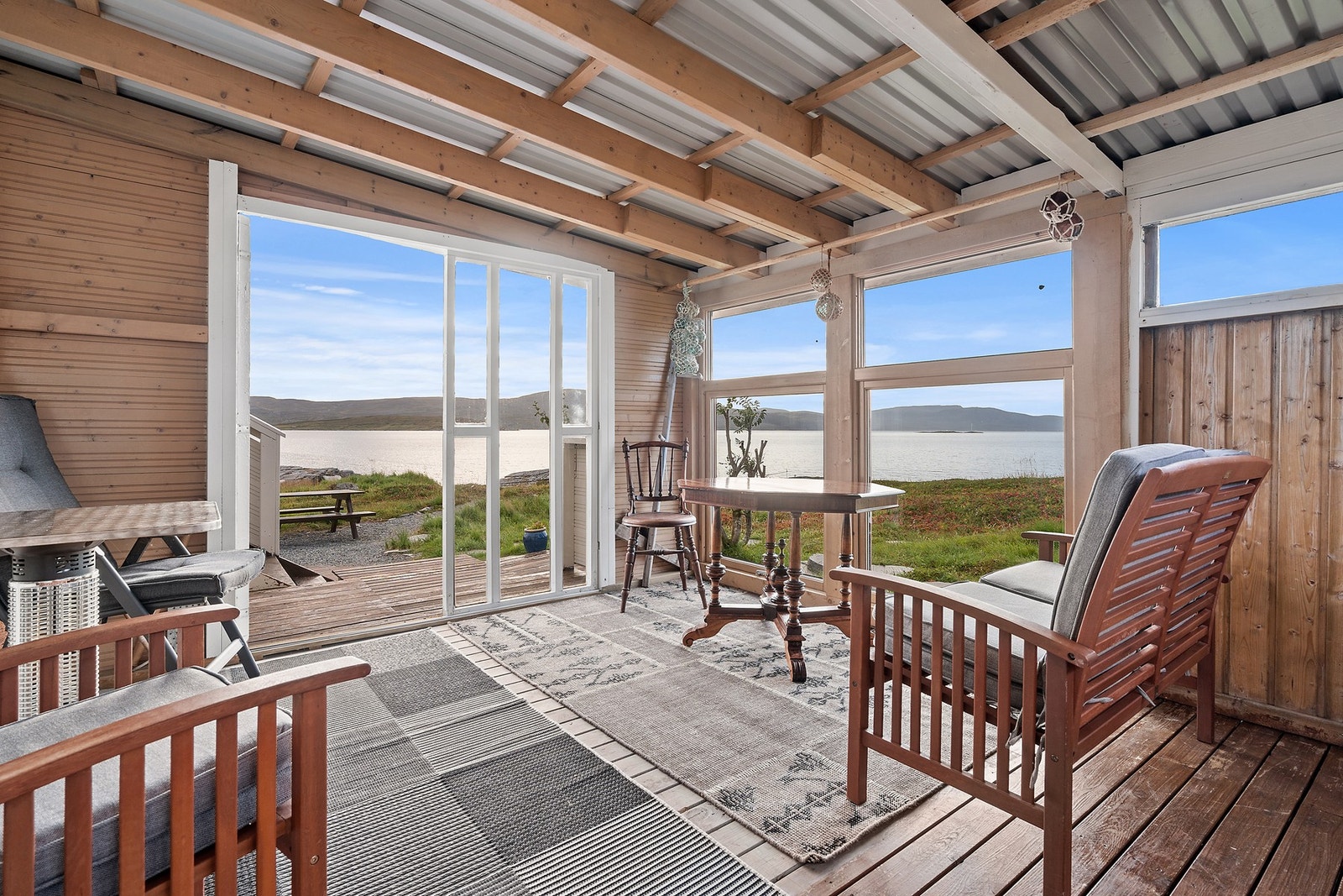 Utestue / Vinterhage Galleribilde