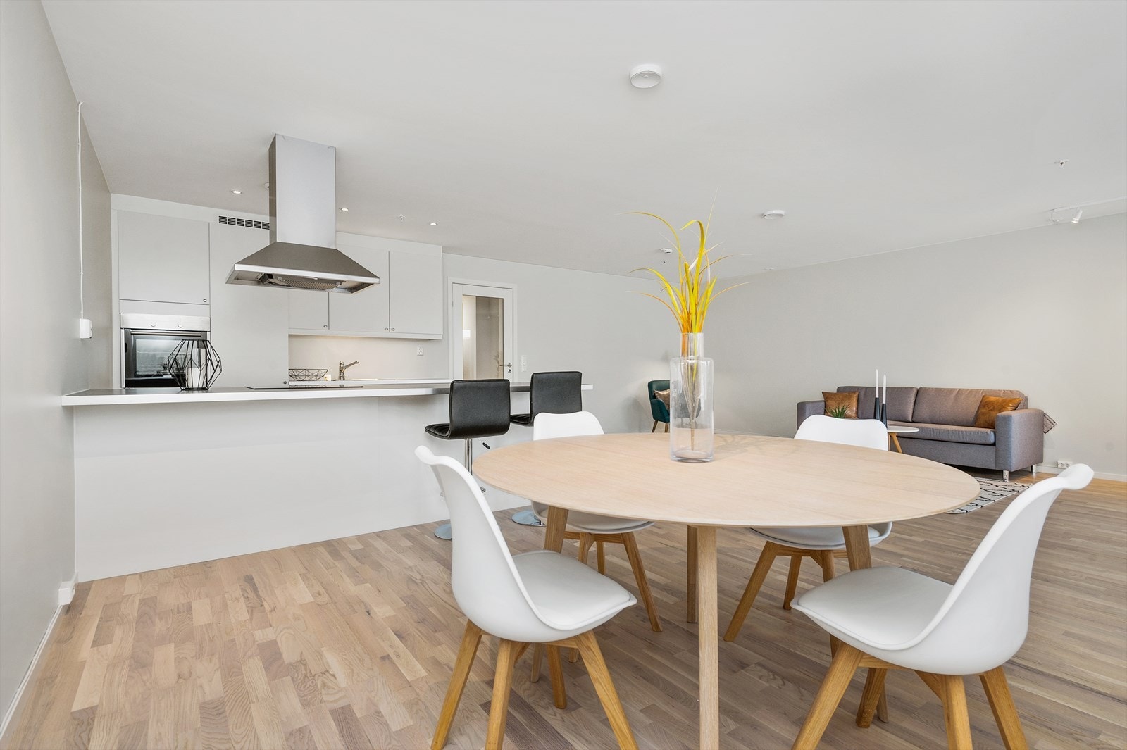 (Alle bilder er hentet fra leilighet i etasjen under som er identisk.) Galleribilde