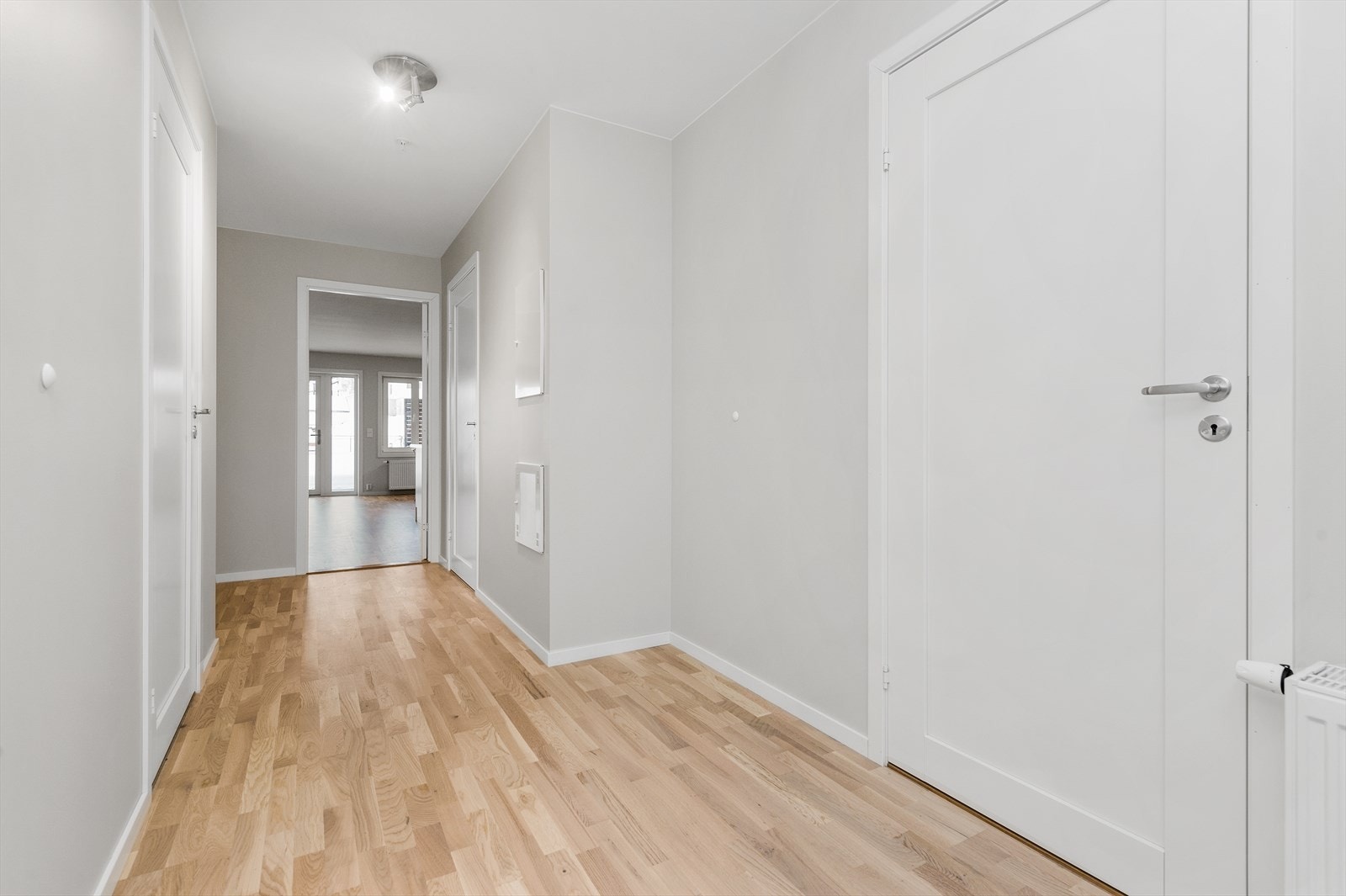 (Alle bilder er hentet fra leilighet i etasjen under som er identisk.) Galleribilde