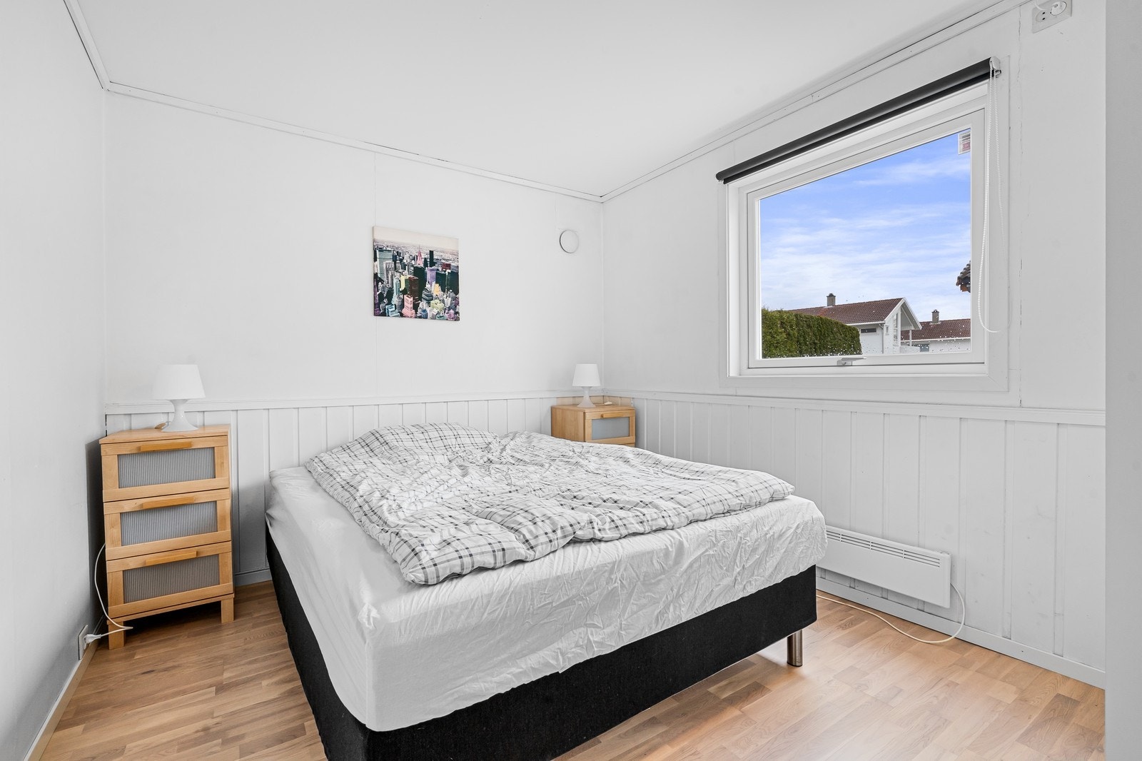 Soverom med garderobeskap Galleribilde