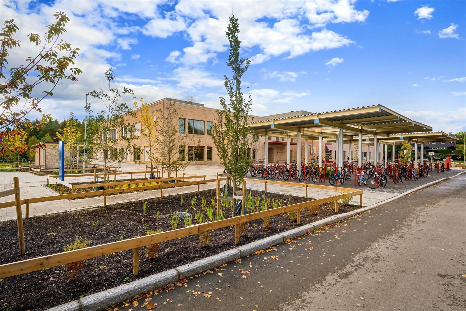Nye Sofiemyr barneskole. Galleribilde