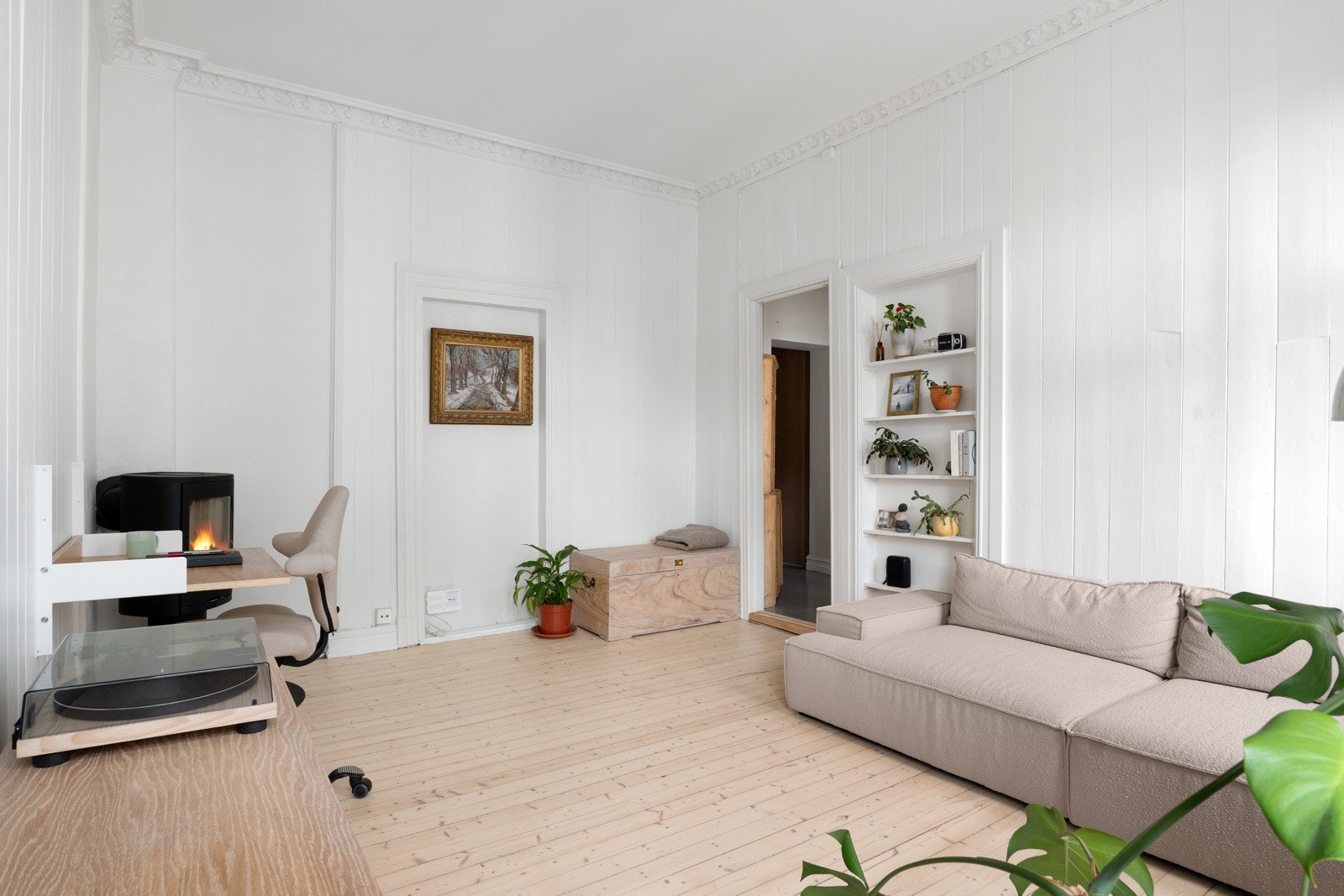 Takhøyden i leiligheten er opp mot 3,13 meter! Galleribilde
