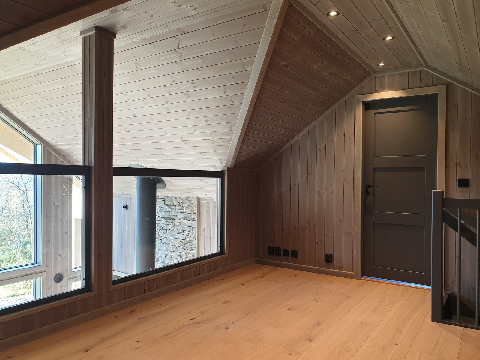 Stue på 15 m2 på plan 2. Galleribilde