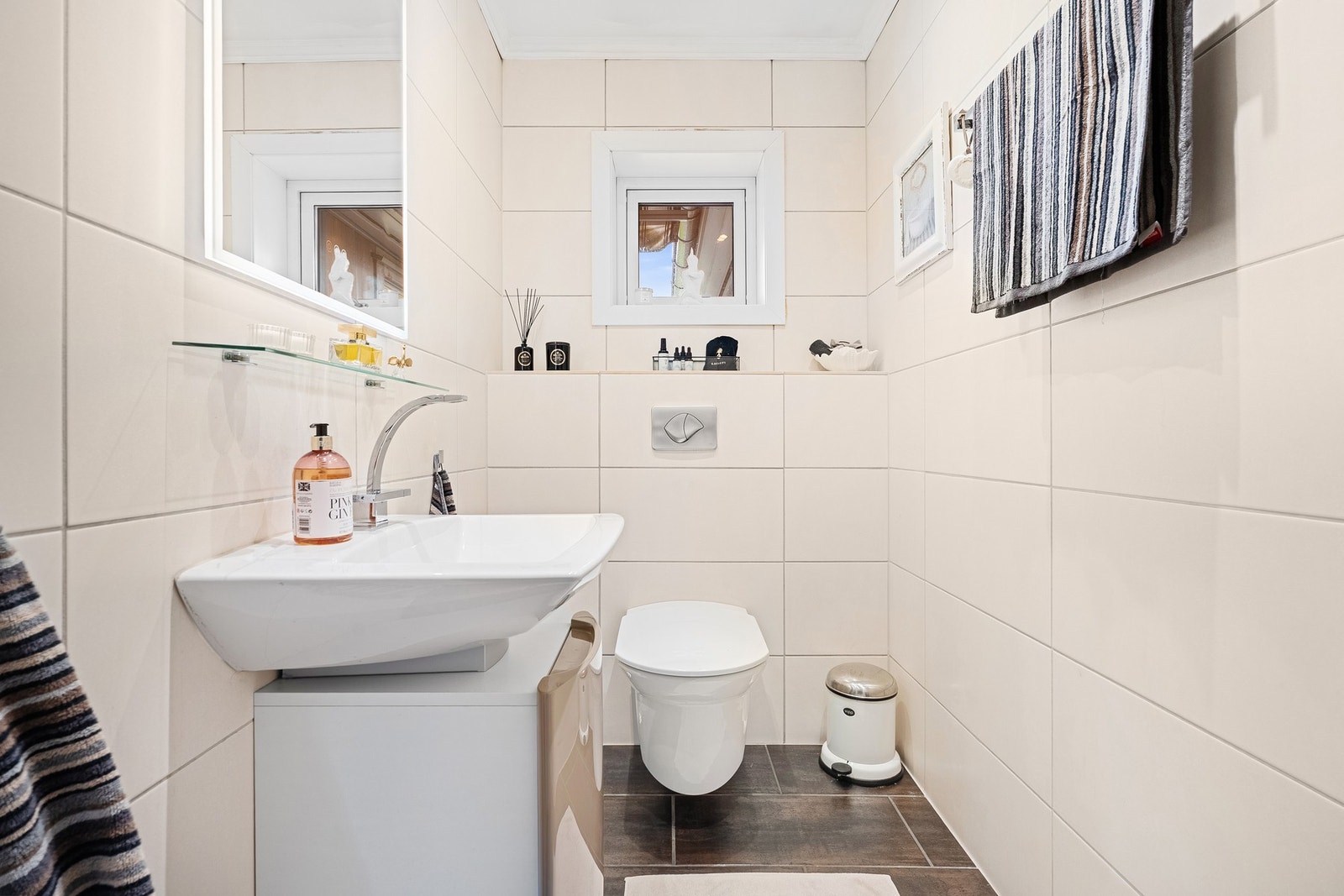 Gjestetoalett i 1.etg.