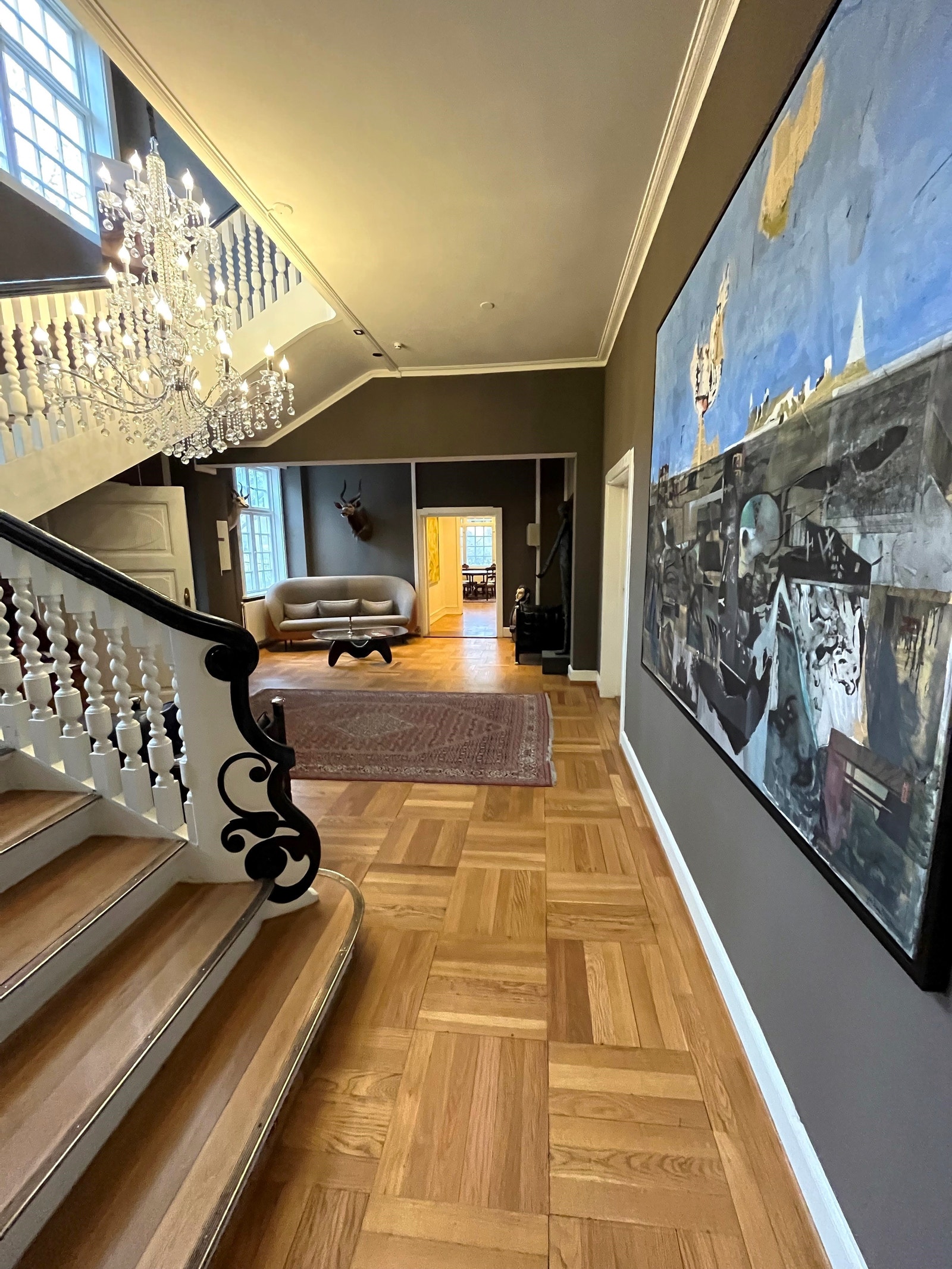 Fellesareal, Hall Galleribilde