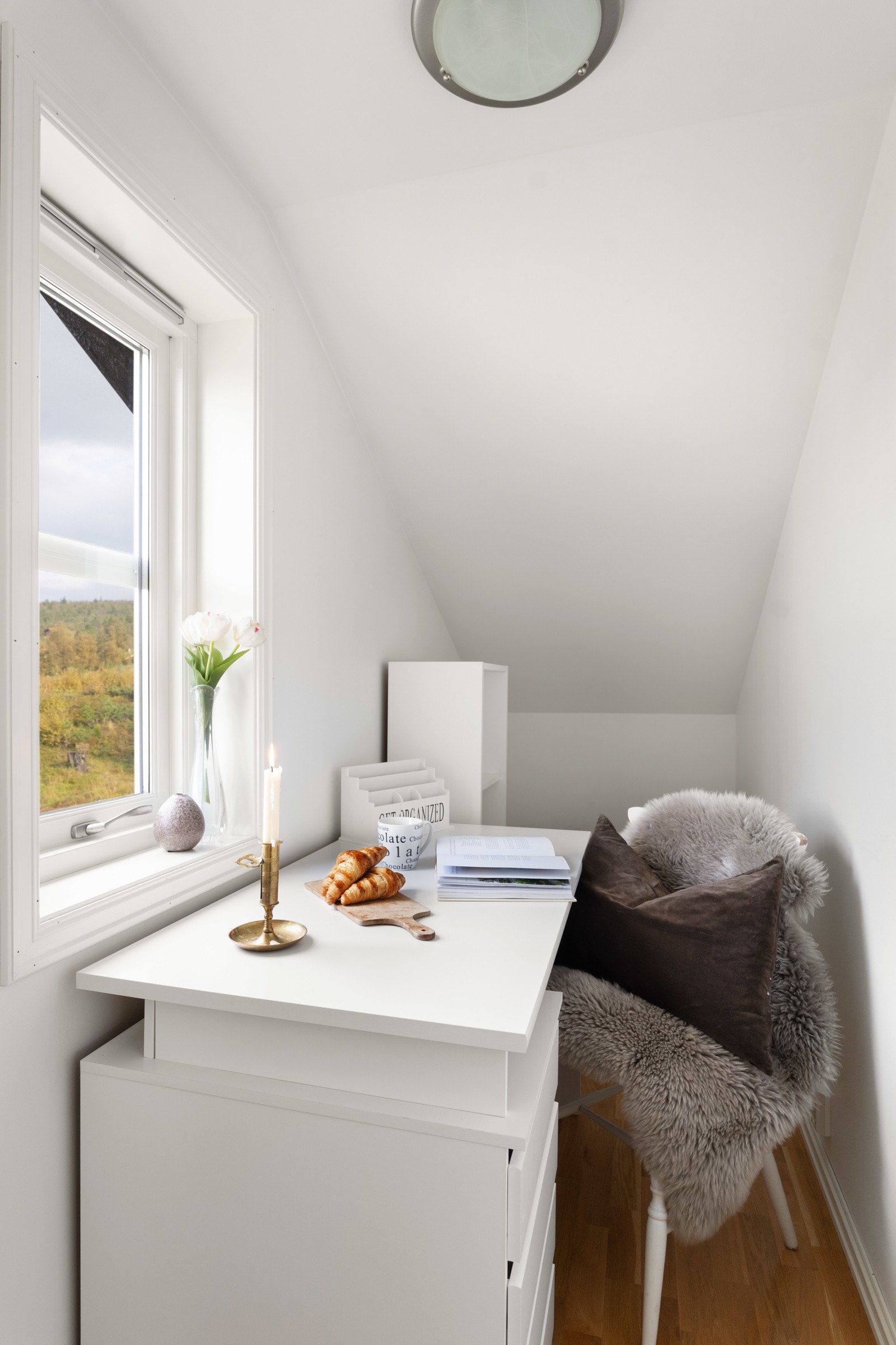 Kontor/bod. Galleribilde