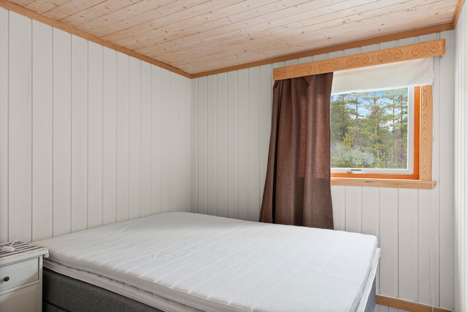 Hovedsoverommet har god plass til en dobbeltseng. Galleribilde