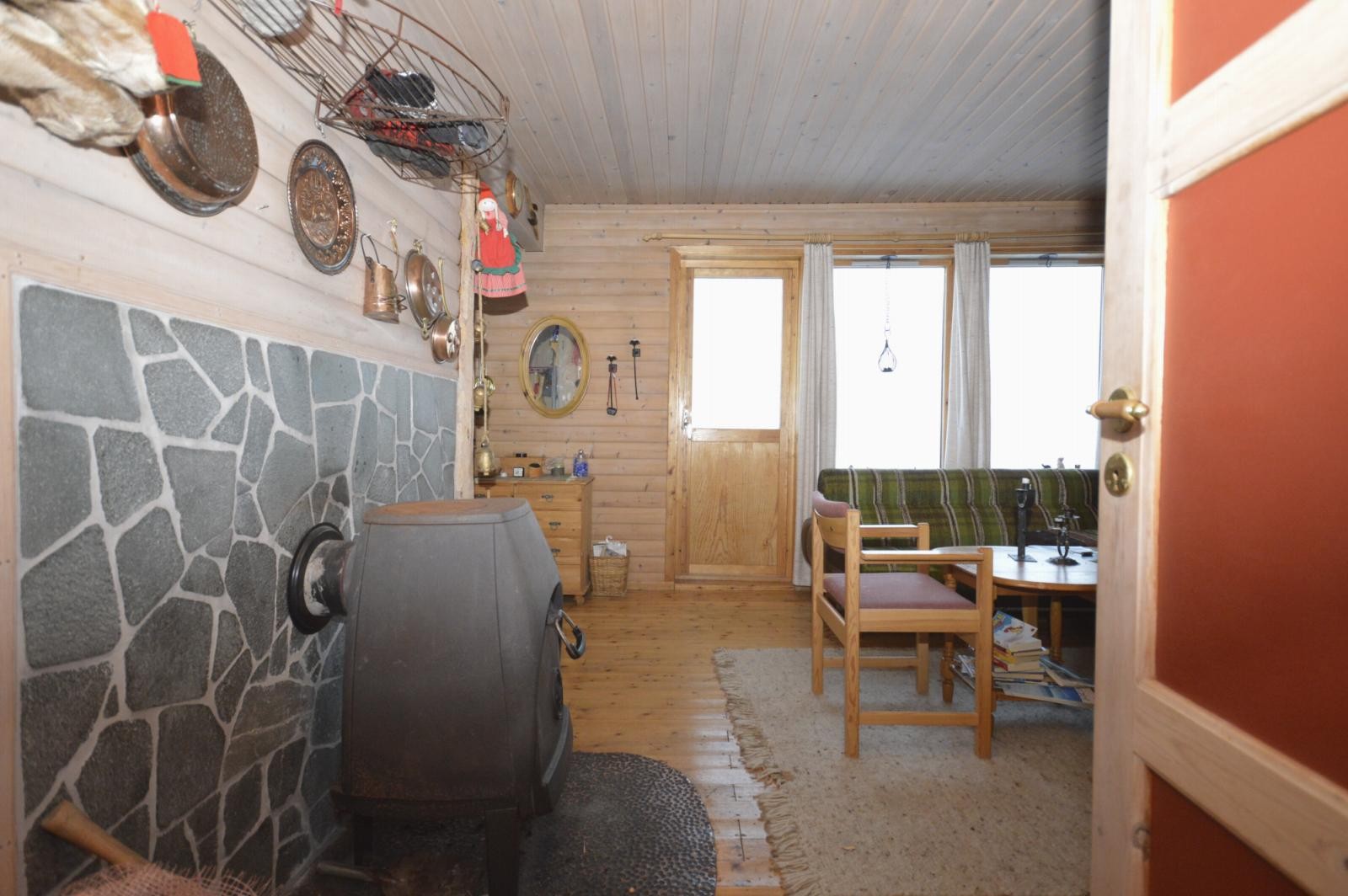 Stue med utgang til veranda Galleribilde