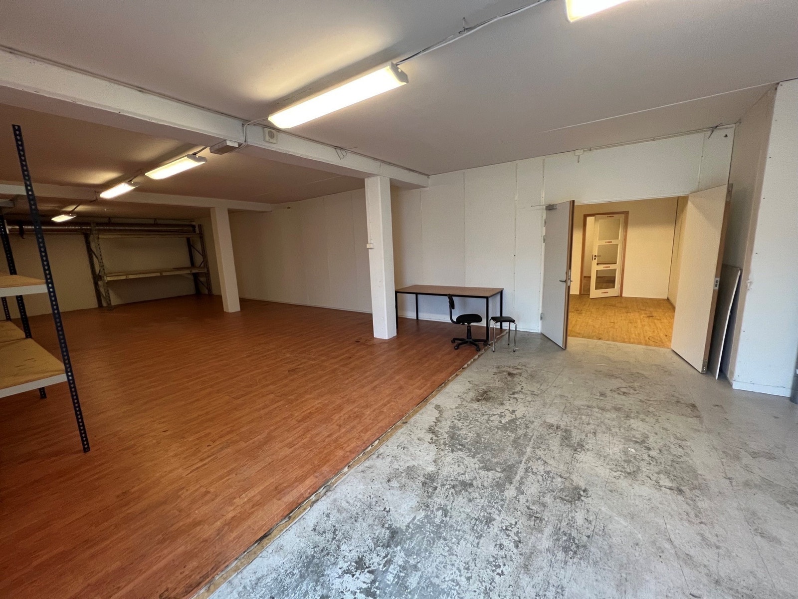 Underetasje Ytre del ledig Galleribilde