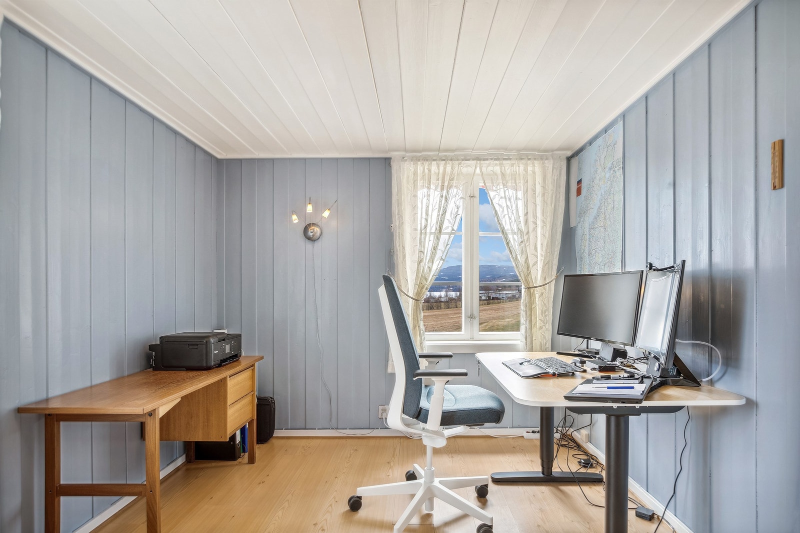 Soverom/kontor 2. etg. Galleribilde