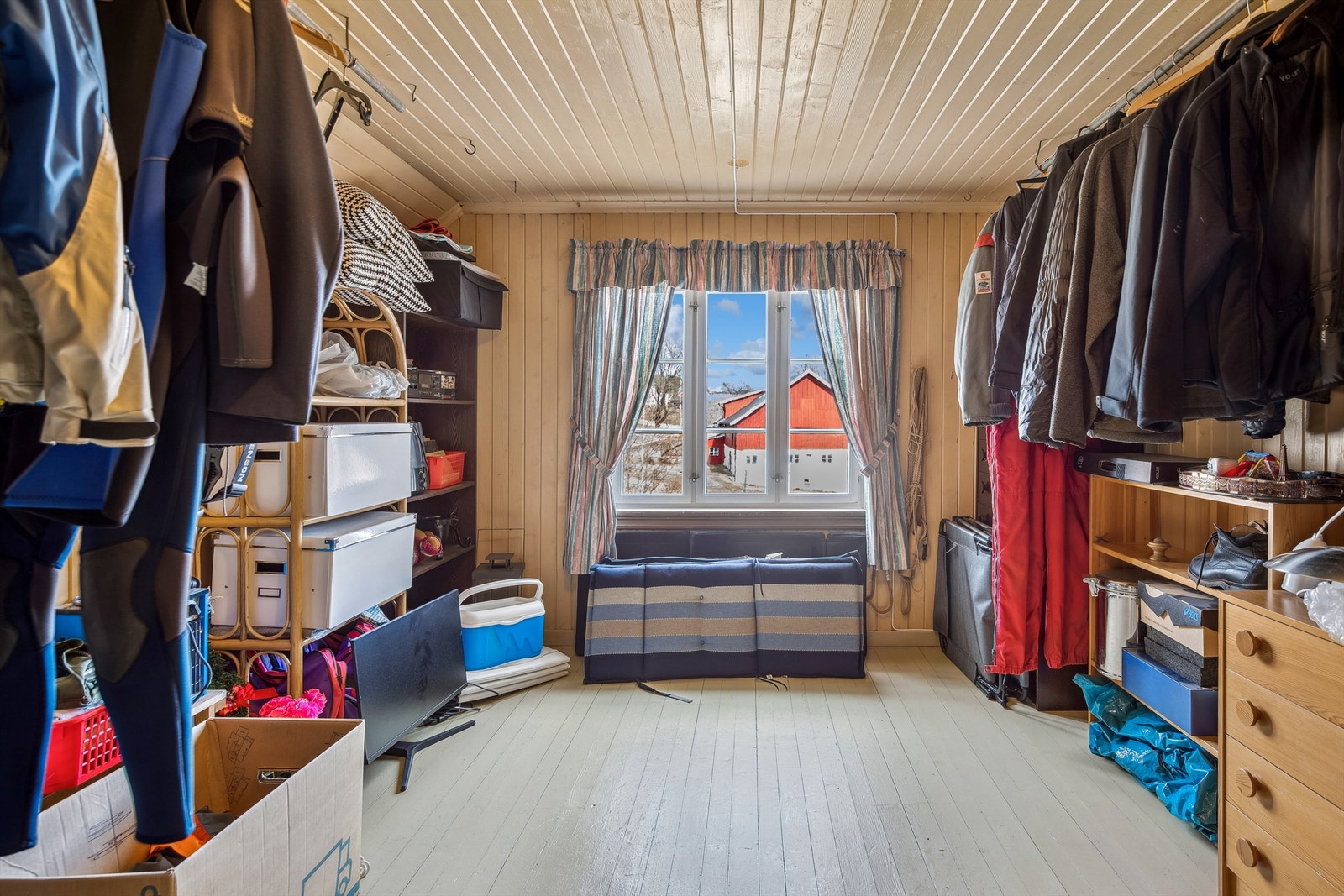 Loftsrom/soverom 3. etg. Galleribilde