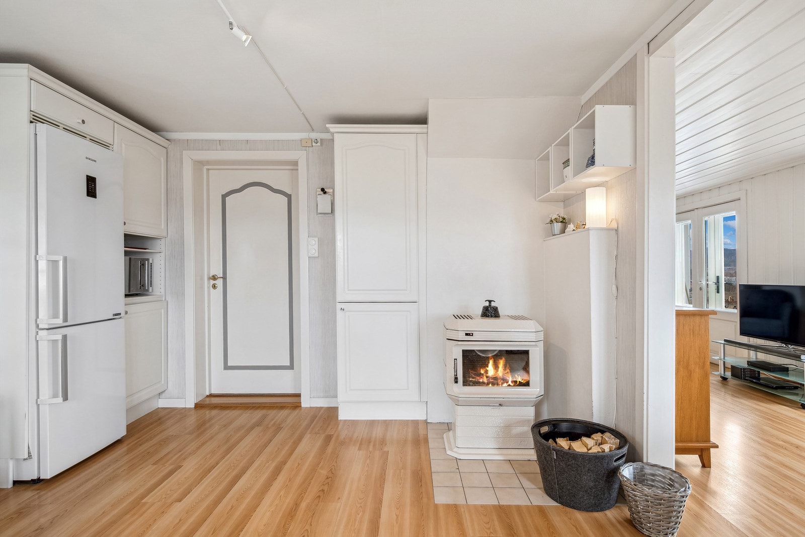 Eget ildsted på kjøkkenet Galleribilde