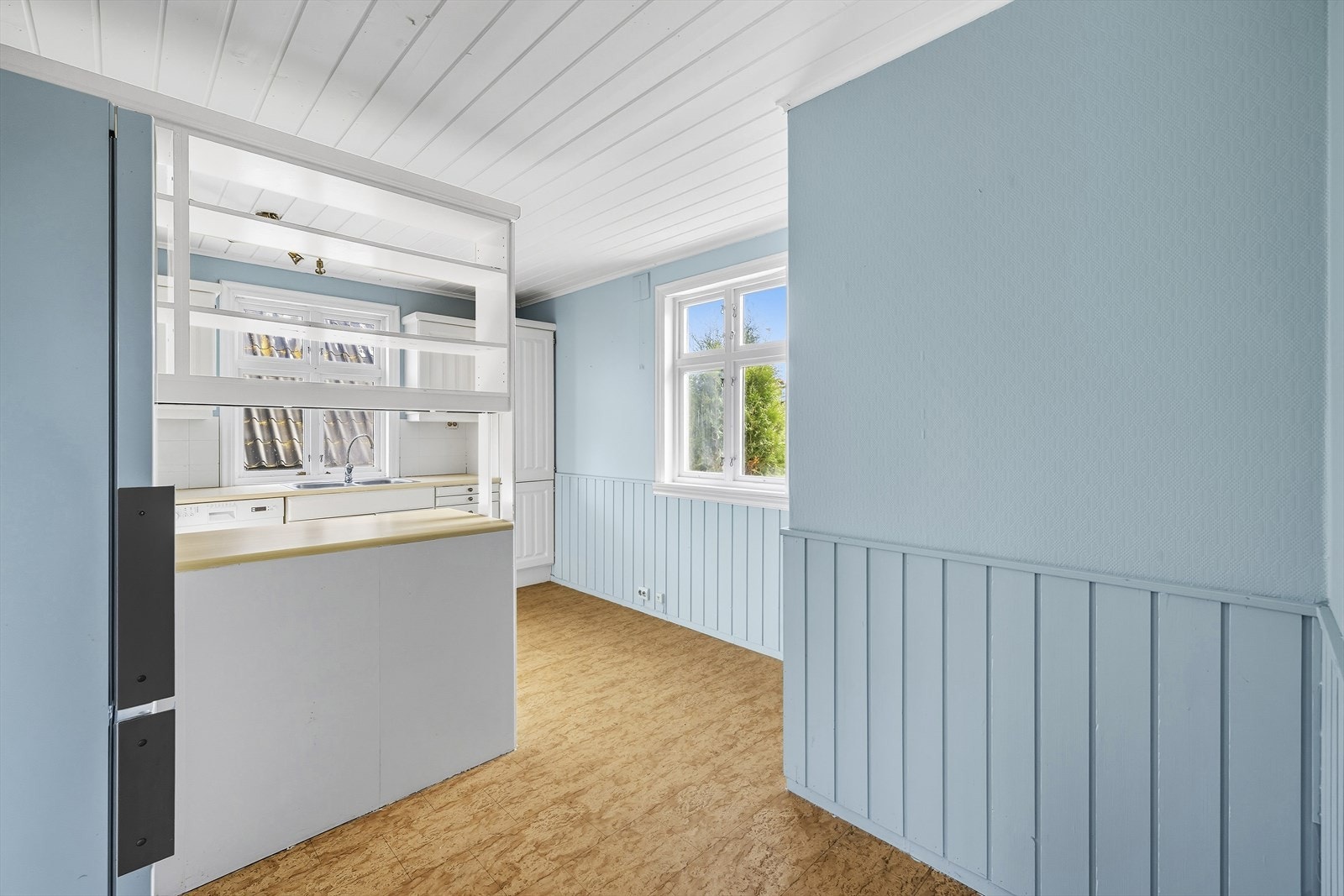 Fra stue har du tilgang til kjøkken Galleribilde