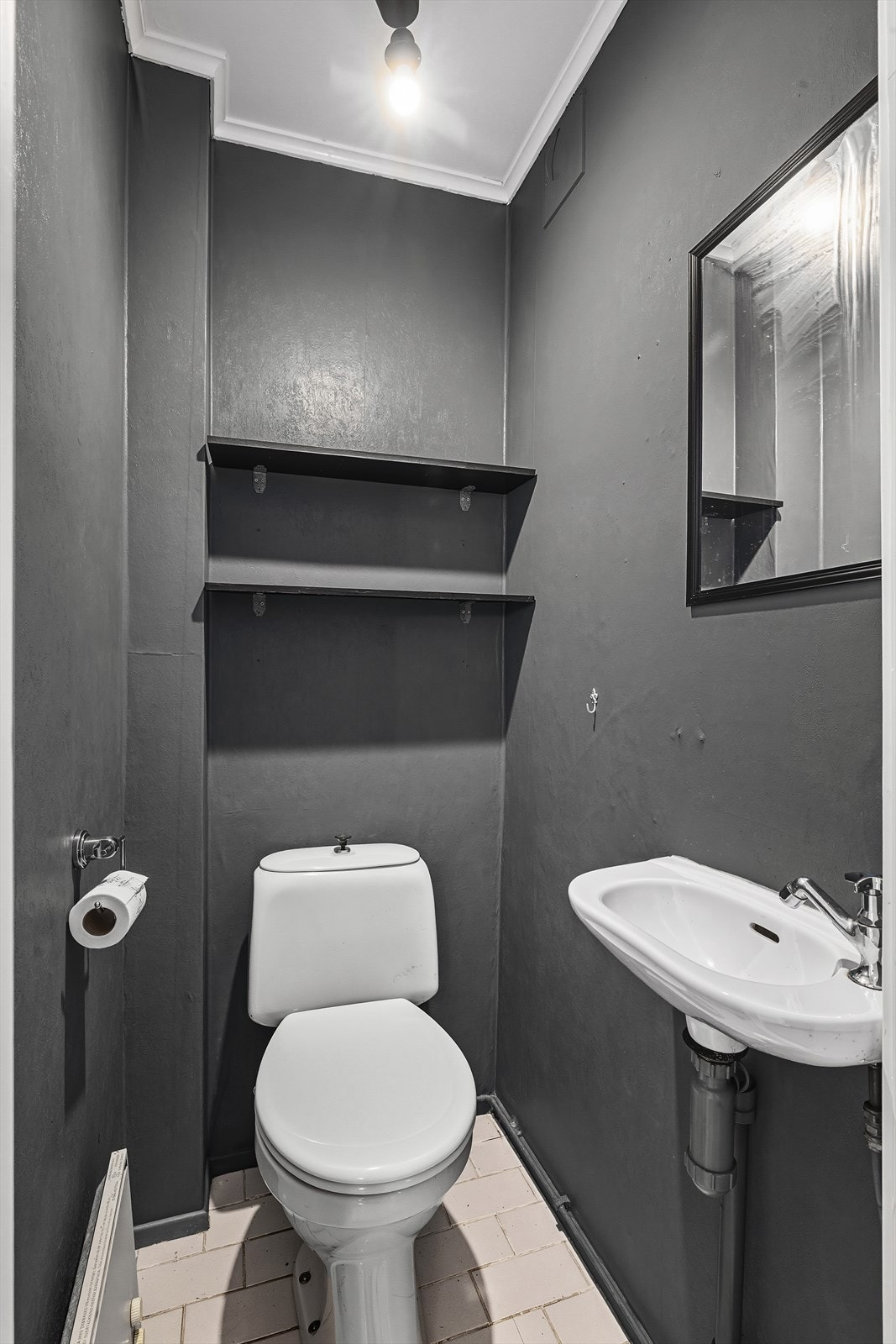 Toalettrom Galleribilde