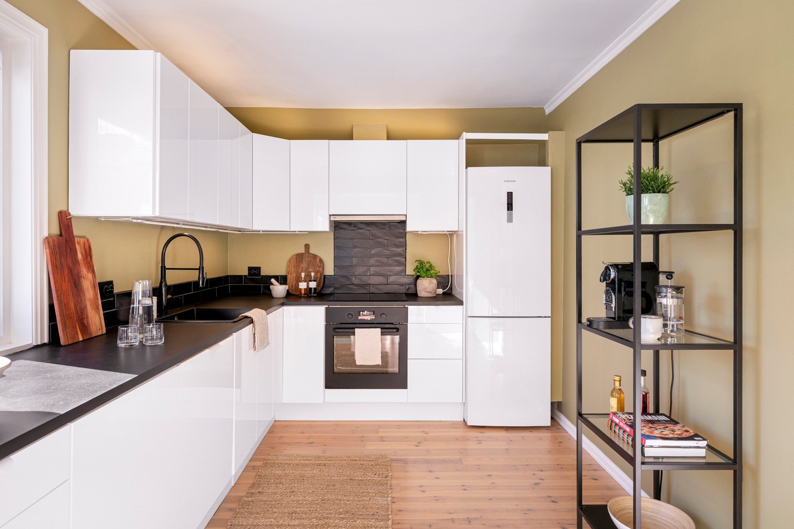 Kjøkkenet er både vakkert og praktisk. Galleribilde