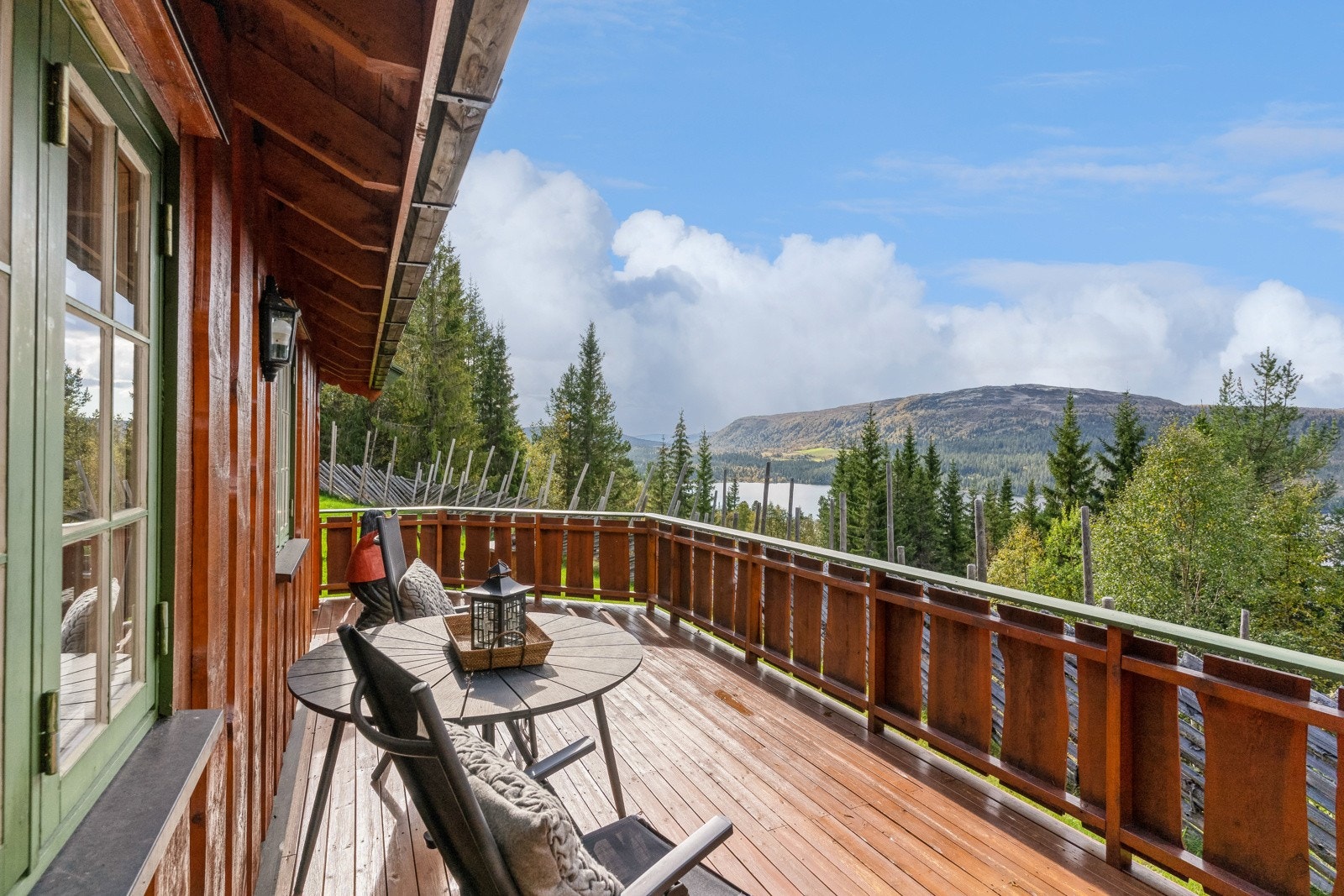 Fjelldestinasjonen har flere spennende aktiviteter og arrangementer som Rondaståk, Peer Gynt spelet og andre ulike arrangementer. Galleribilde