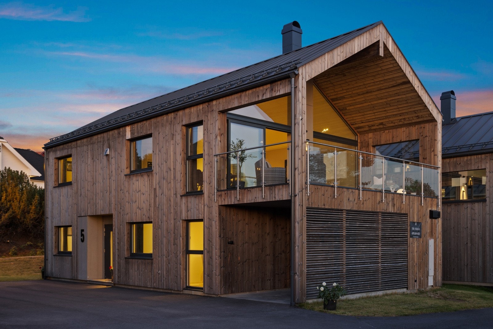 Velkommen til Skibrua 5! Presentert av eiendomsmegler Petter Tangen v/EIE eiendomsmegling Galleribilde