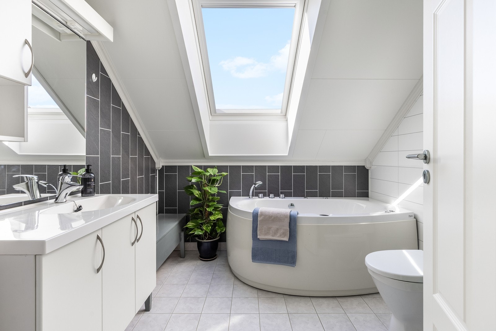 Bad i 2. etg Galleribilde