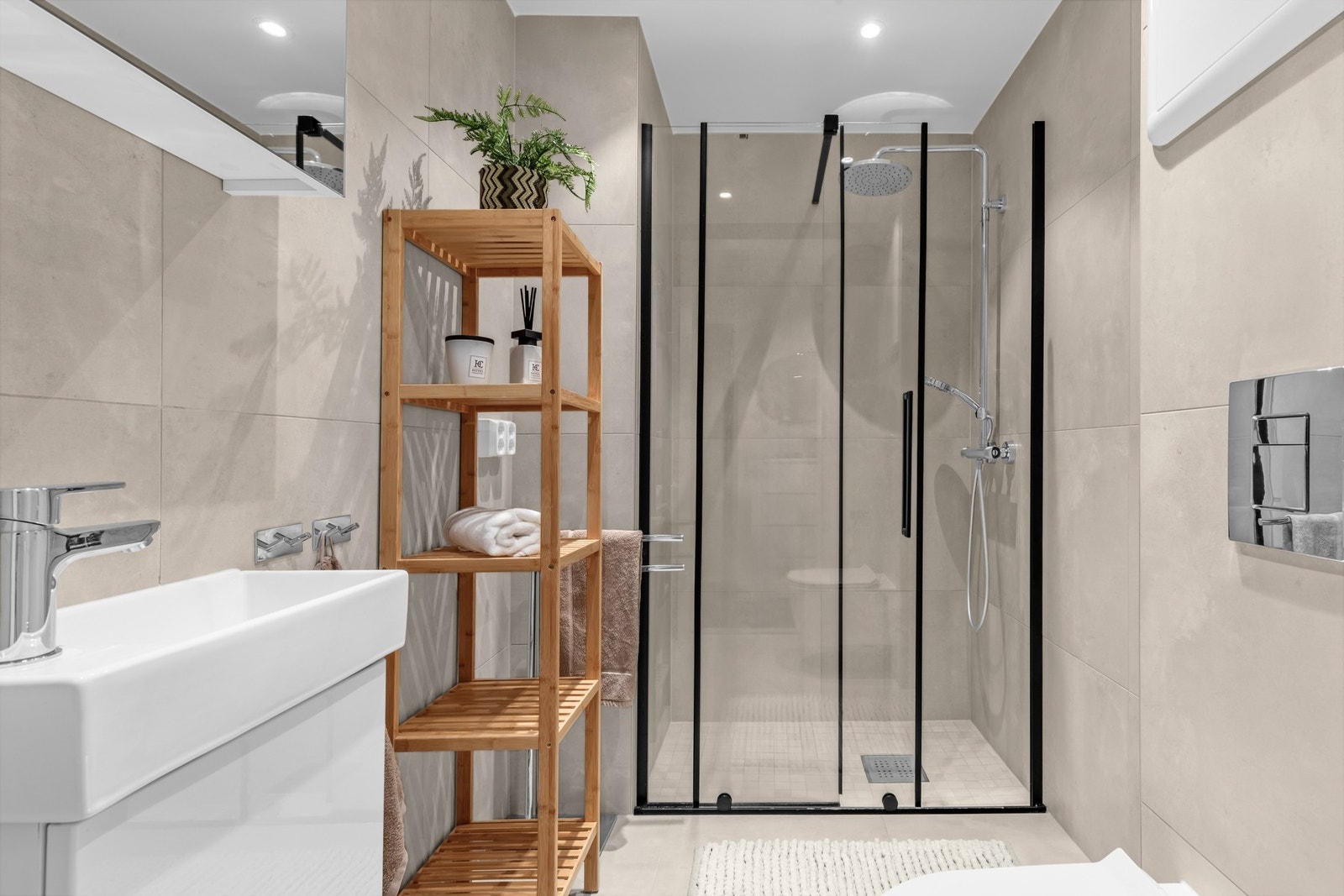 Badet ble totalt modernisert i regi av borettslaget i 2024. Galleribilde