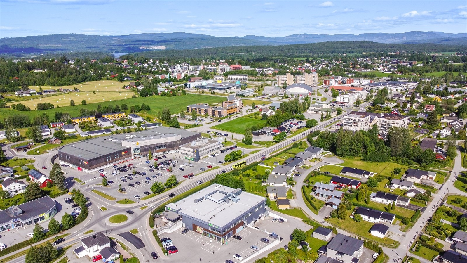 Dronefoto. Galleribilde