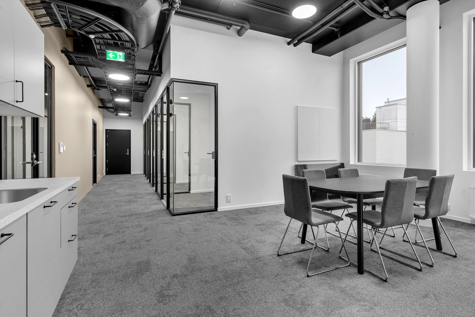 Kontorfellesskap i 5. etg. Galleribilde