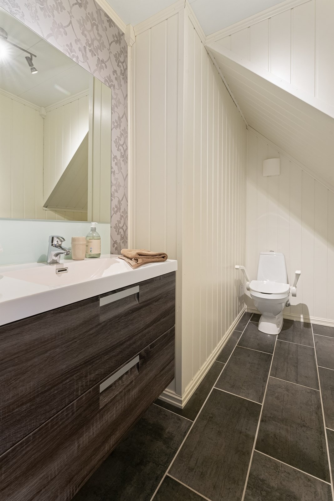 Toalett i 3.etasje. Galleribilde