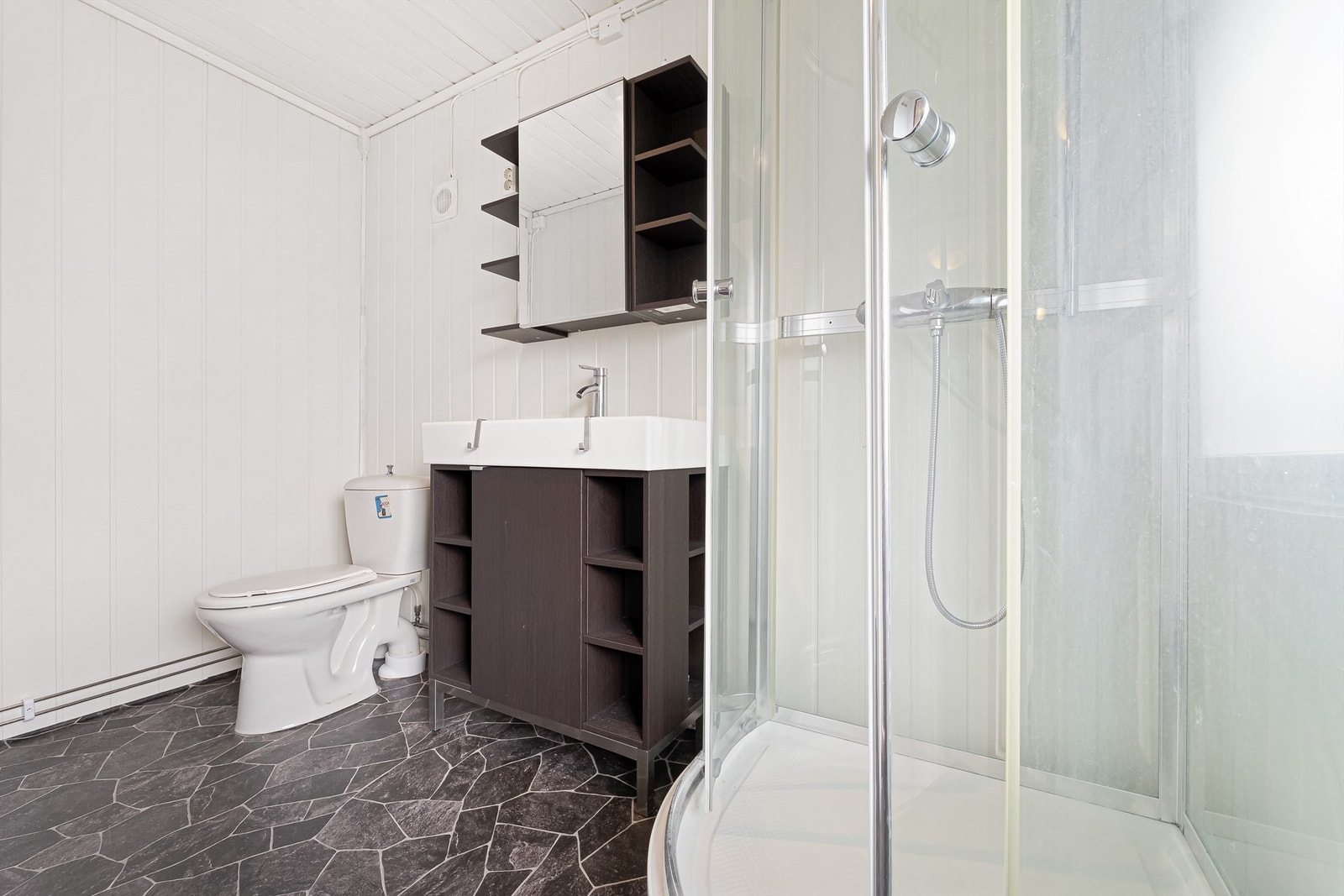 Bad i utleiedel (Ikkje godkjent) Galleribilde