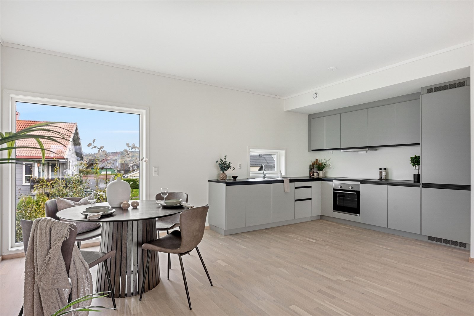 014_.jpg Galleribilde