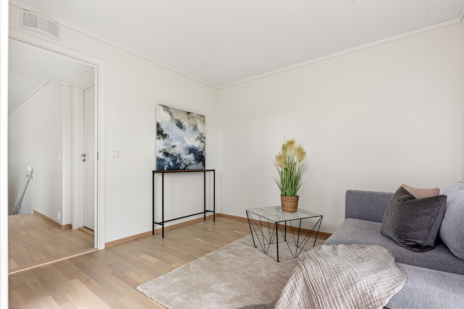 015_.jpg Galleribilde