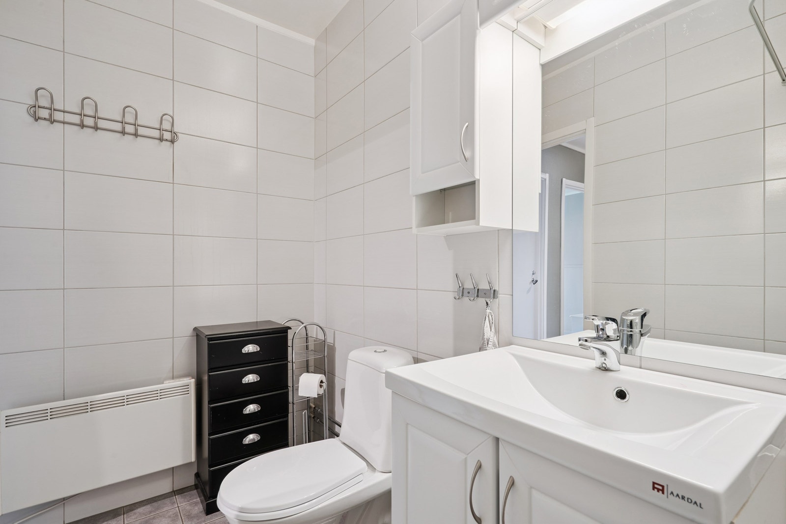 Rommet er klargjort med opplegg for vaskemaskin. Galleribilde