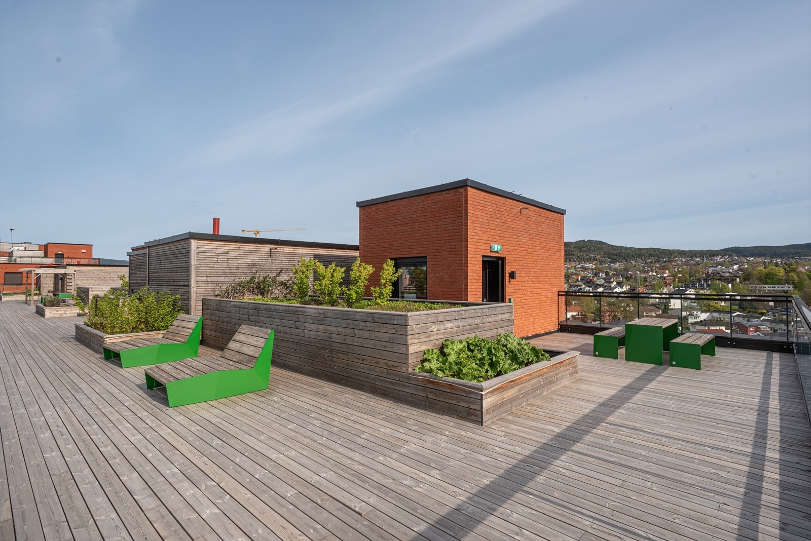 Flott, felles takterrasse med fantastisk utsikt. Galleribilde