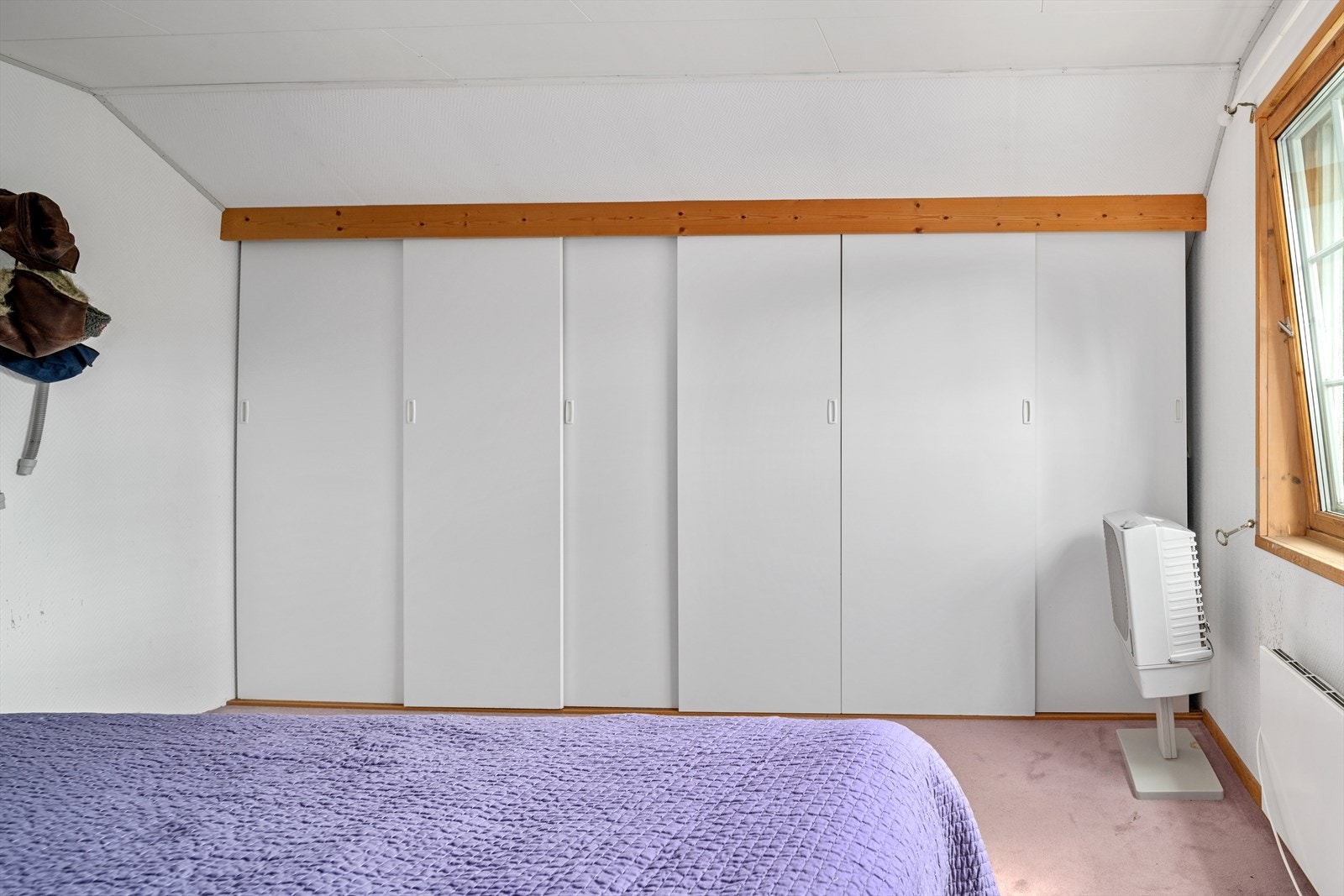 Rikelig med garderobeplass Galleribilde