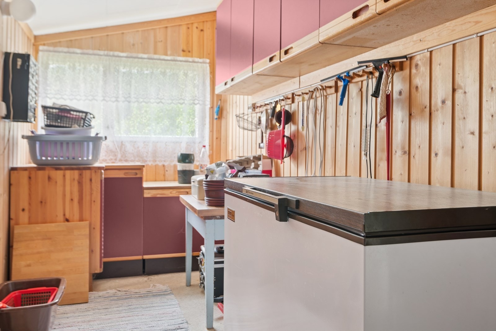 Lager/bodrom i boligens første etasje Galleribilde