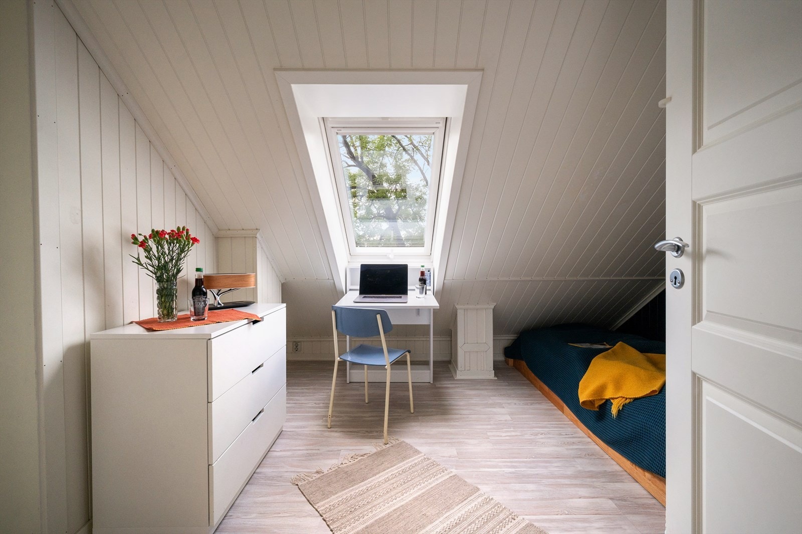 Perfekt som barnerom, kontor eller gjesterom. Galleribilde